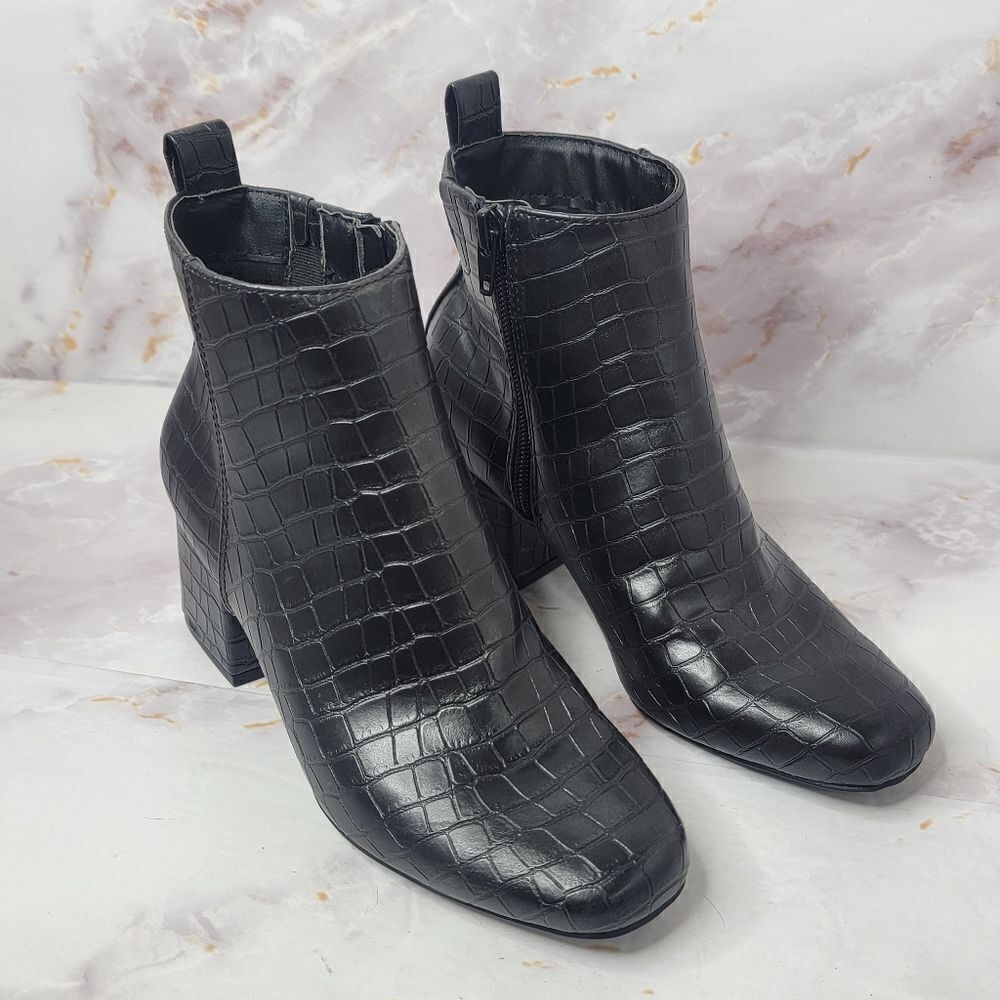 WOMEN'S Time and Tru Black Snake Skin Size 6 - Picture 11 of 11